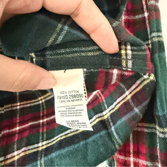 L.L. Bean Relaxed Fit Petite Large Women’s Plaid Flannel Button Down Shirt - Picture 4 of 4